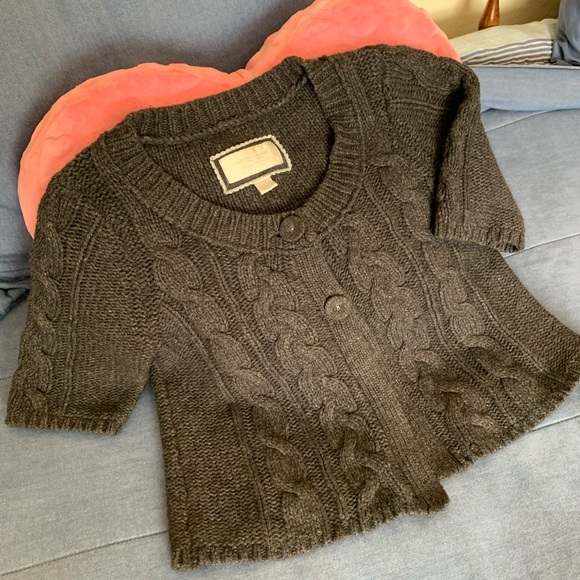 American Eagle Short Sleeve Sweater - Picture 2 of 8